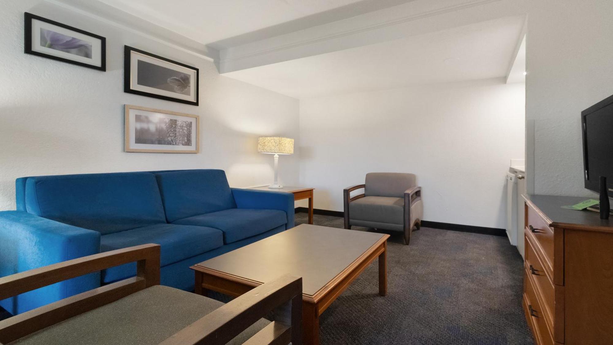Howard Johnson By Wyndham Sacramento Downtown Ngoại thất bức ảnh