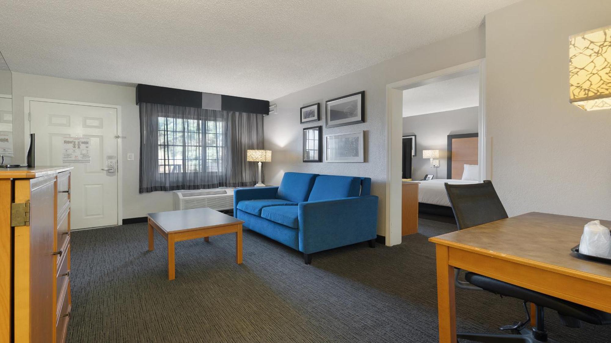 Howard Johnson By Wyndham Sacramento Downtown Ngoại thất bức ảnh