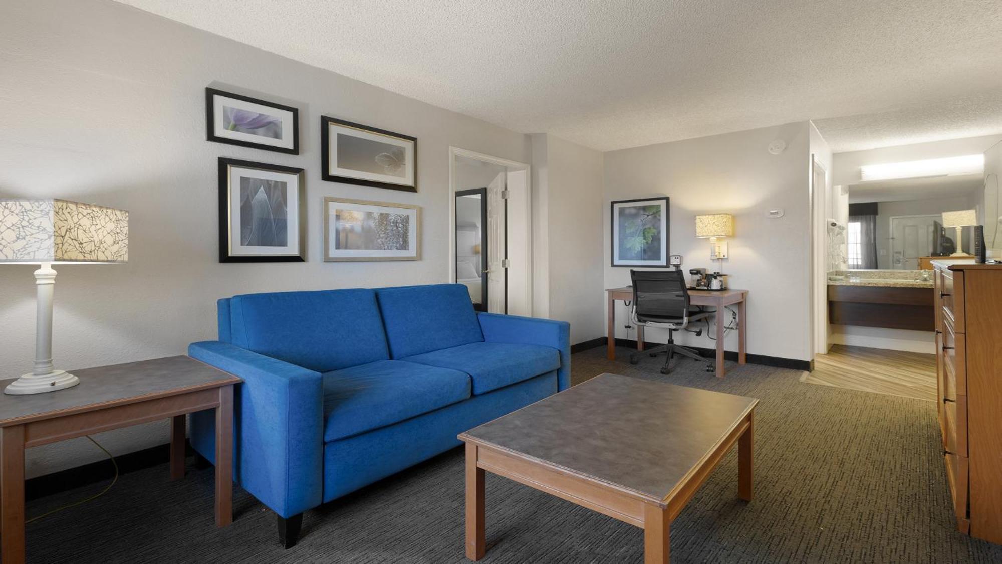 Howard Johnson By Wyndham Sacramento Downtown Ngoại thất bức ảnh